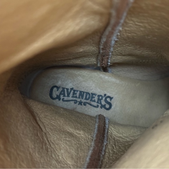 Cavender's leather snip toe boots, brown with light blue embroidery, Size 5 - Picture 6 of 10